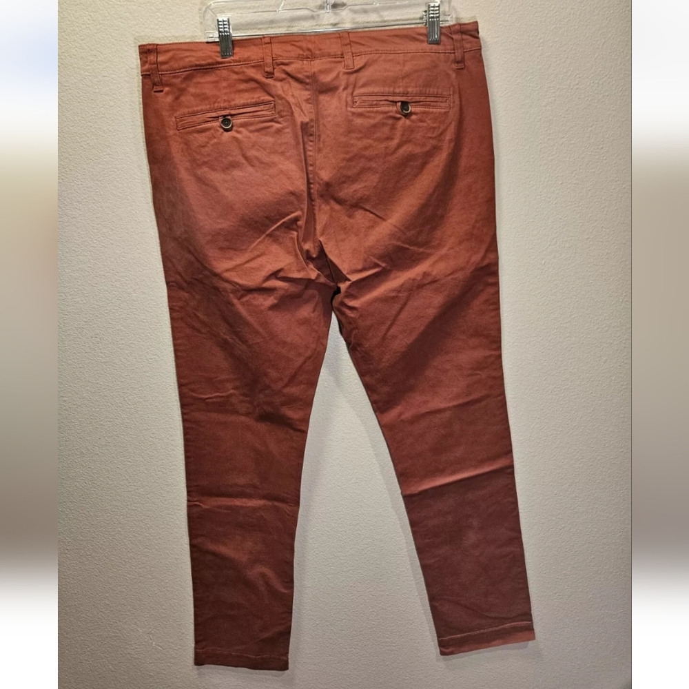 Tailor Vintage Slim Fit Pants Tapered Leg Canyon Red Men Size 38 X 34 New - Picture 5 of 5